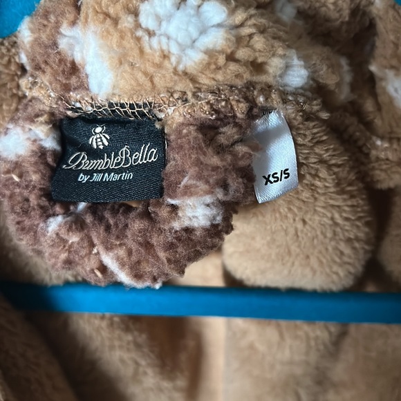 bumblebella sherpa shawl